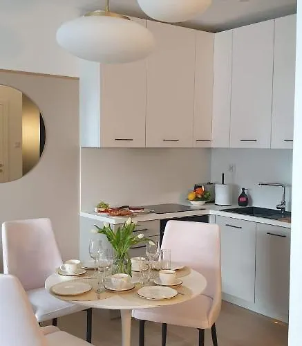 Natura Aqua Polanki 109 アパート コウォブジェク